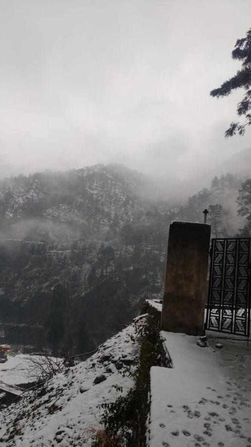 Chirag Homestay Kainchi ناينيتال المظهر الخارجي الصورة