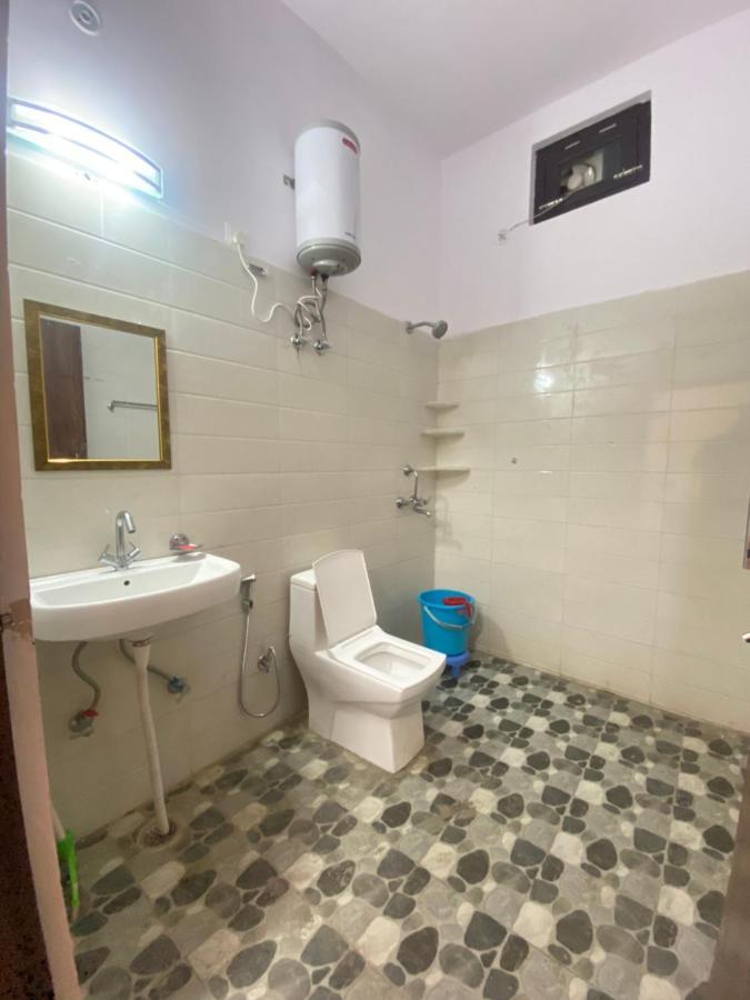 Chirag Homestay Kainchi ناينيتال المظهر الخارجي الصورة
